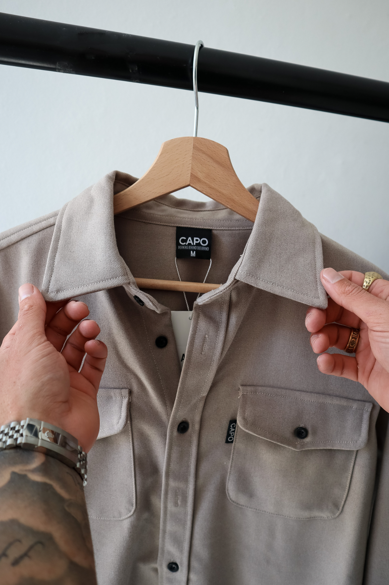 Capo shirt, elegance and comfort for a modern style 