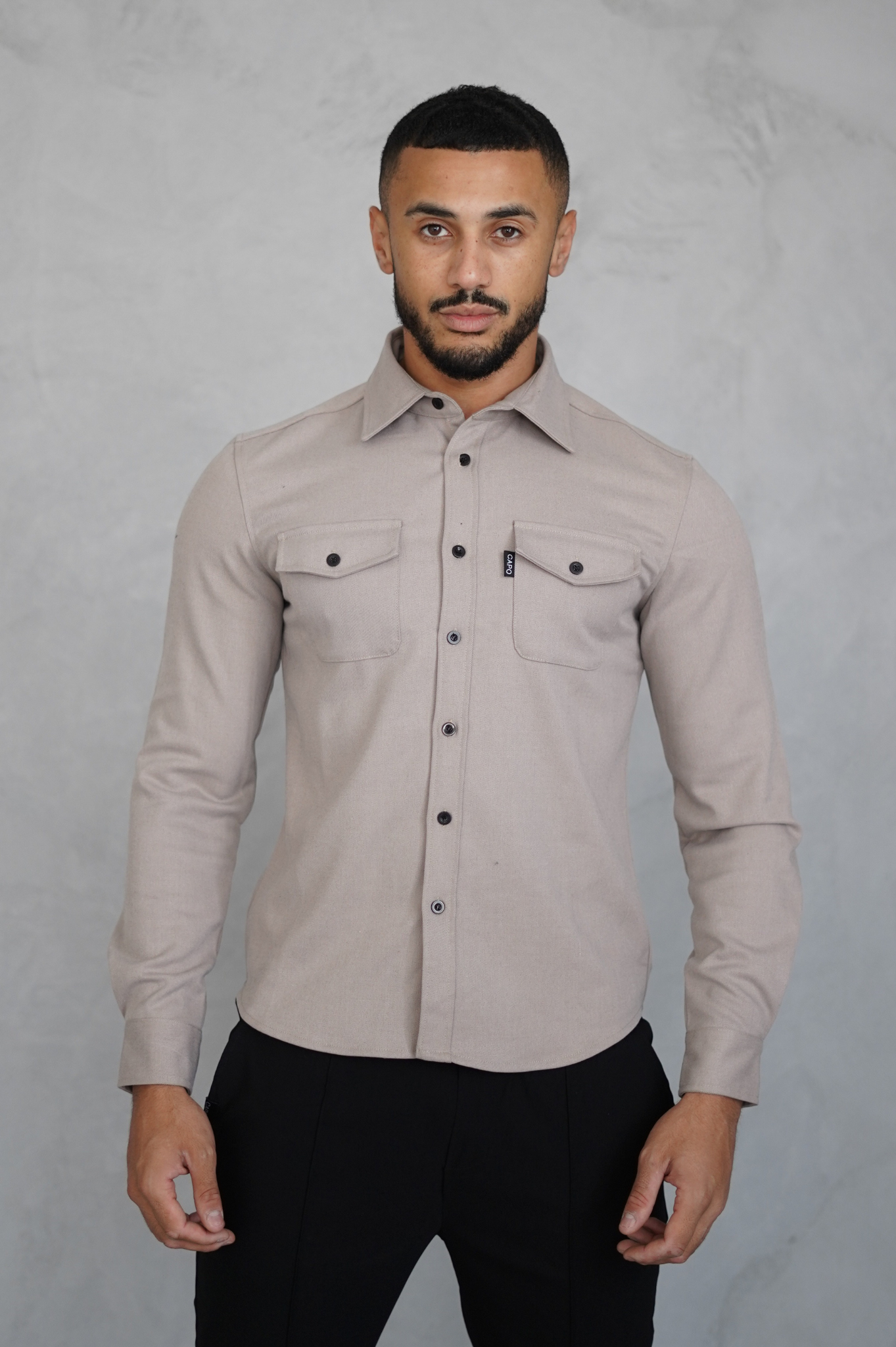 Capo shirt, elegance and comfort for a modern style 