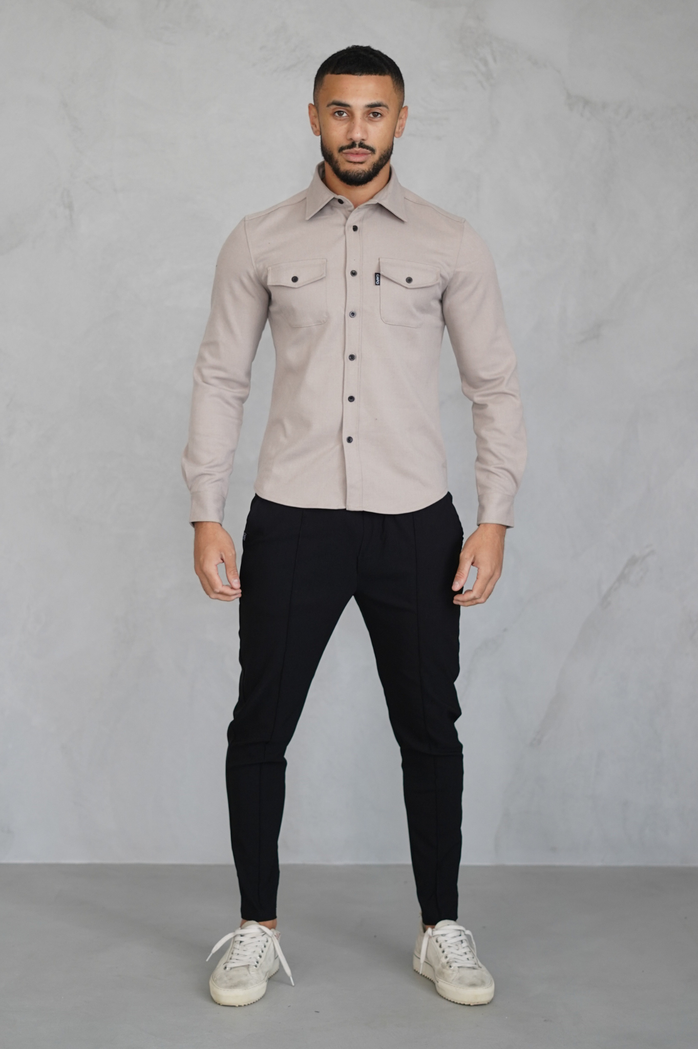 Capo shirt, elegance and comfort for a modern style 